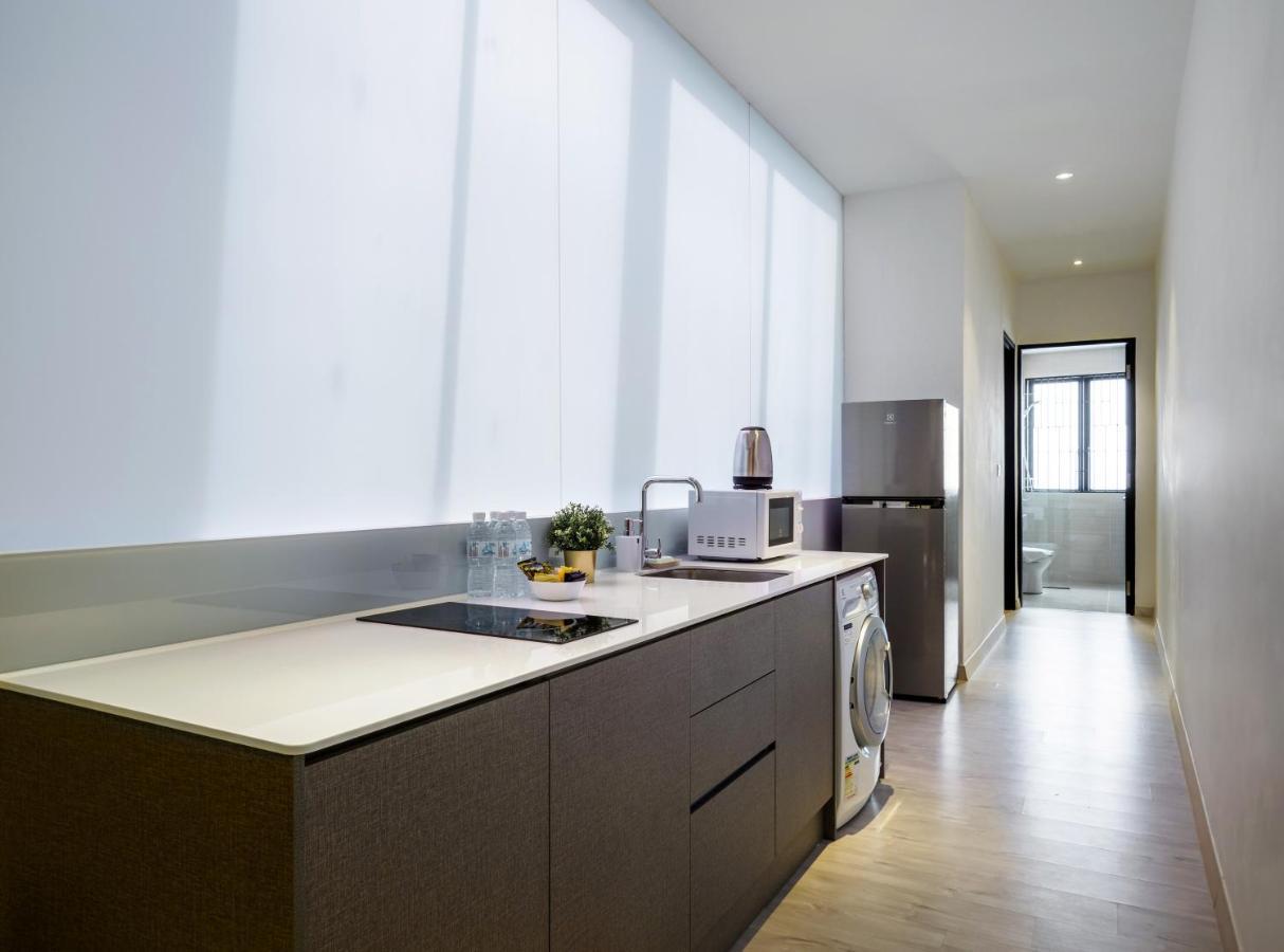 Hutton Managed By The Ascott Limited George Town