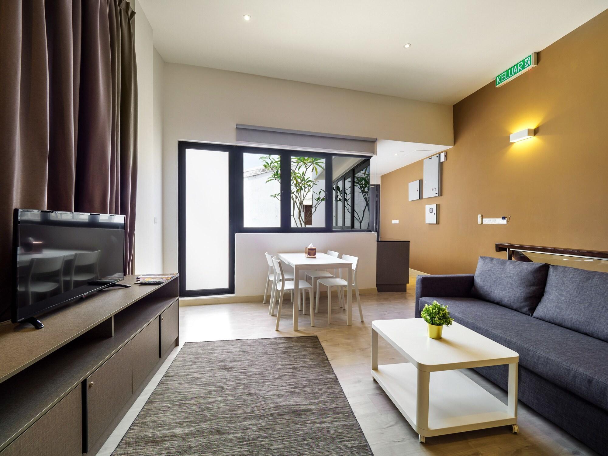 Hotel Hutton Managed By The Ascott Limited 3*
