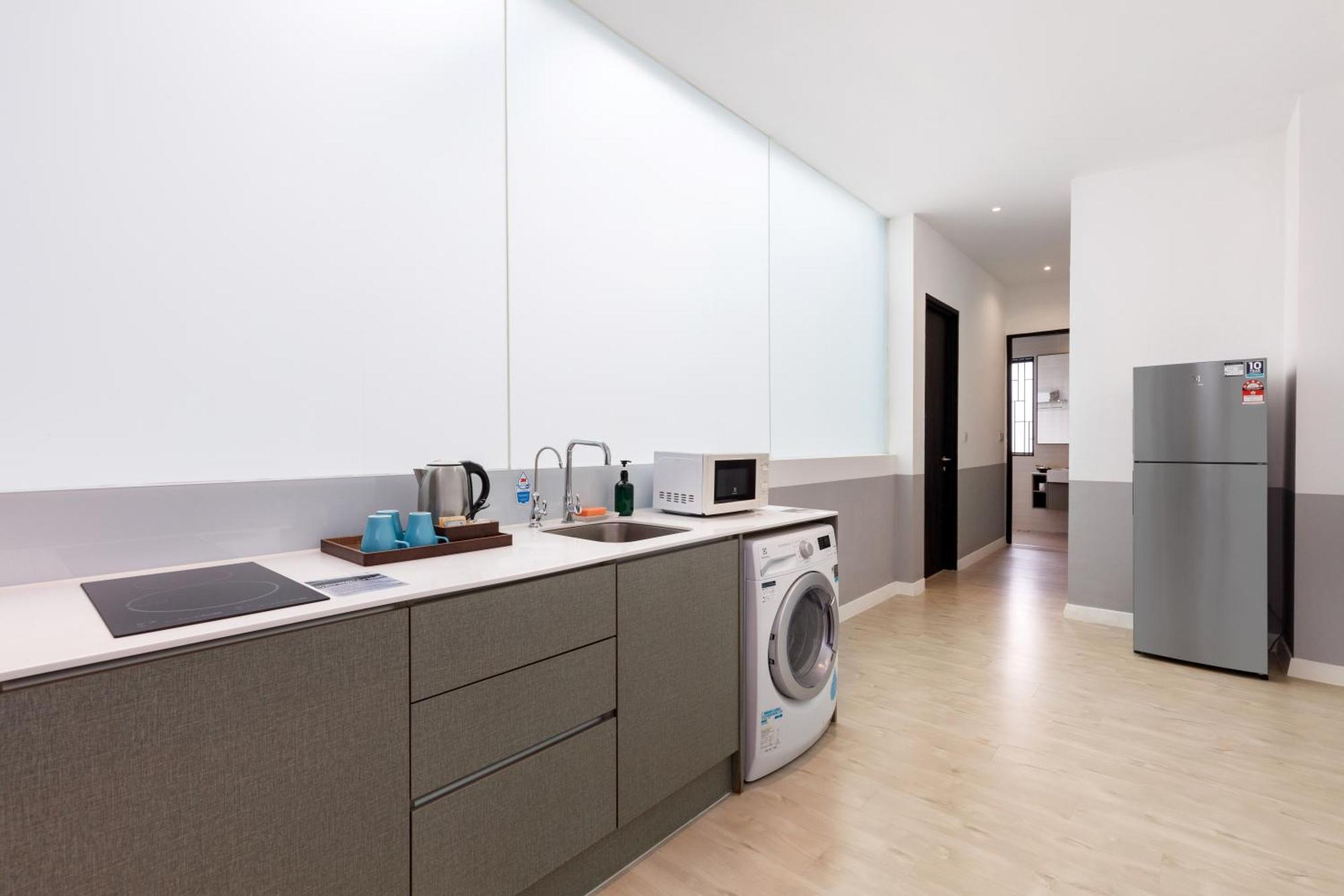 Hutton Managed By The Ascott Limited George Town