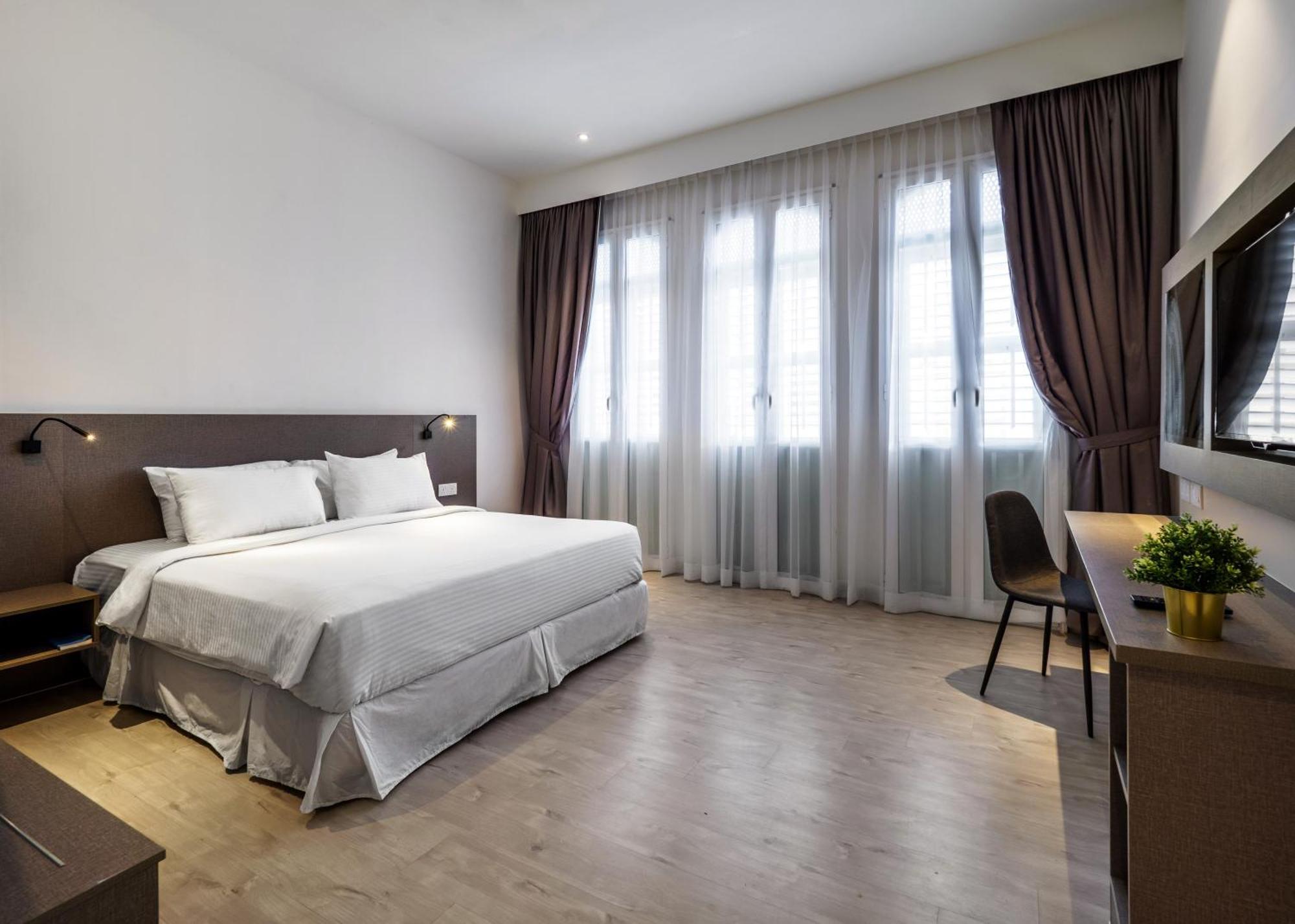 Hutton Managed By The Ascott Limited 3*